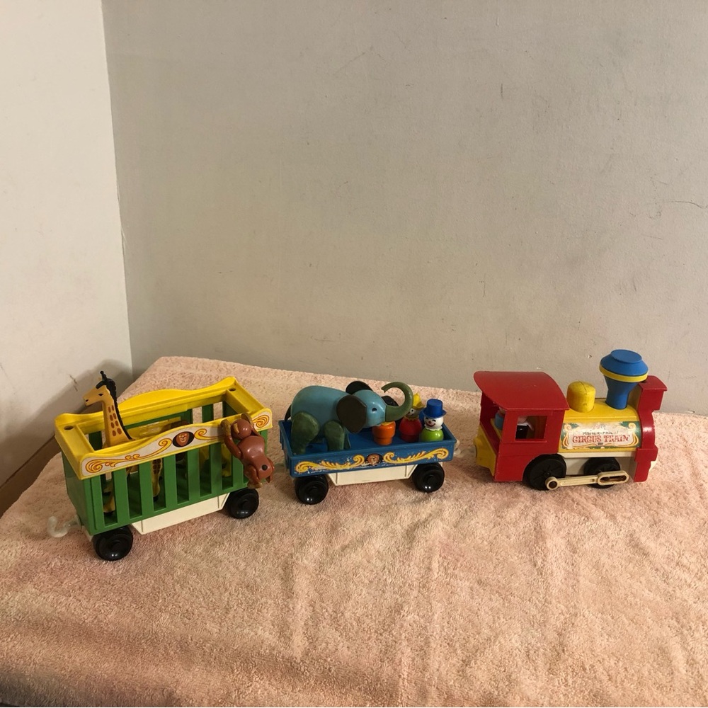 Vintage Fisher Price Little People Circus Train #991 Near Complete